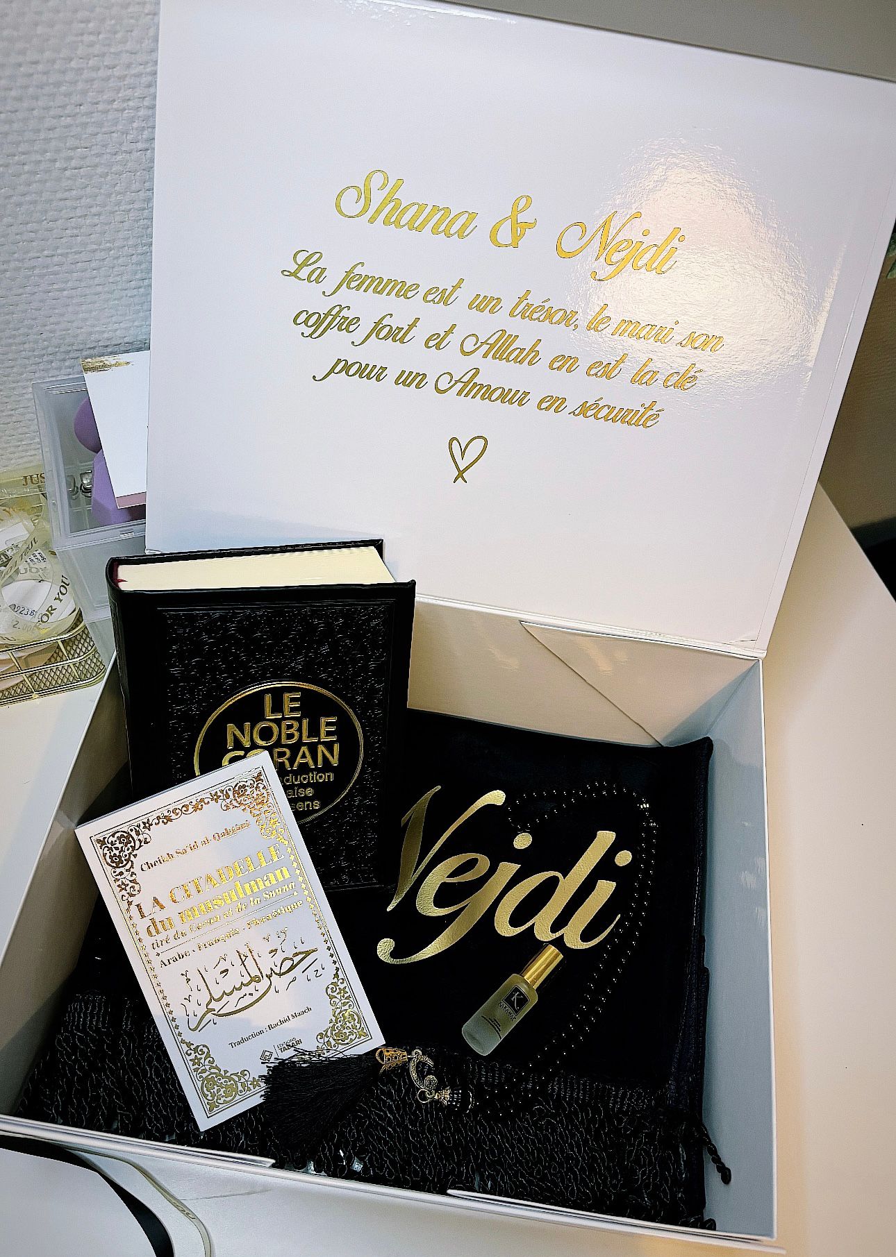 Box Salati noir